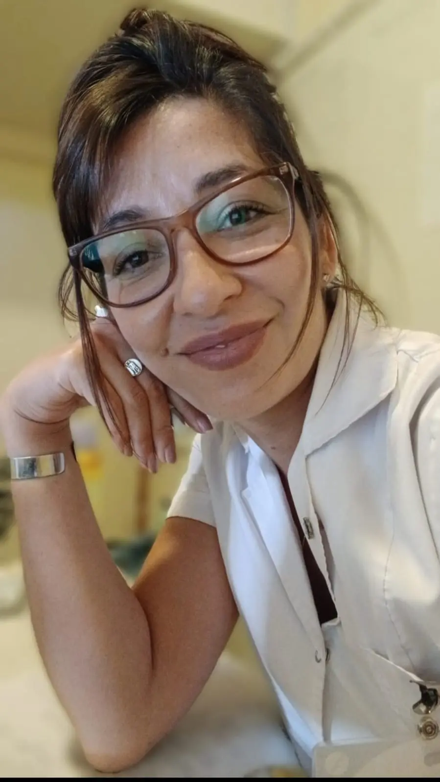 Licenciada Soledad Oyola, nutricionista en Córdoba Capital, en su consultorio profesional